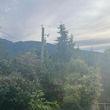 Guesthouse In West Vancouver Ngoại thất bức ảnh