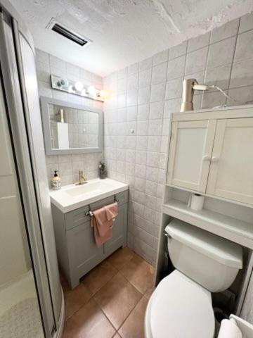 Guesthouse In West Vancouver Ngoại thất bức ảnh