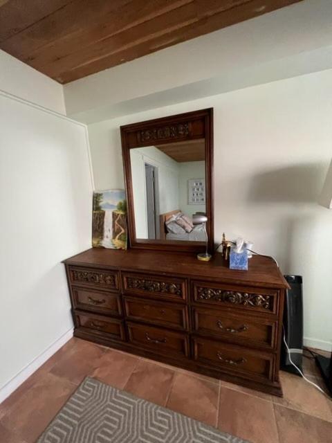 Guesthouse In West Vancouver Ngoại thất bức ảnh