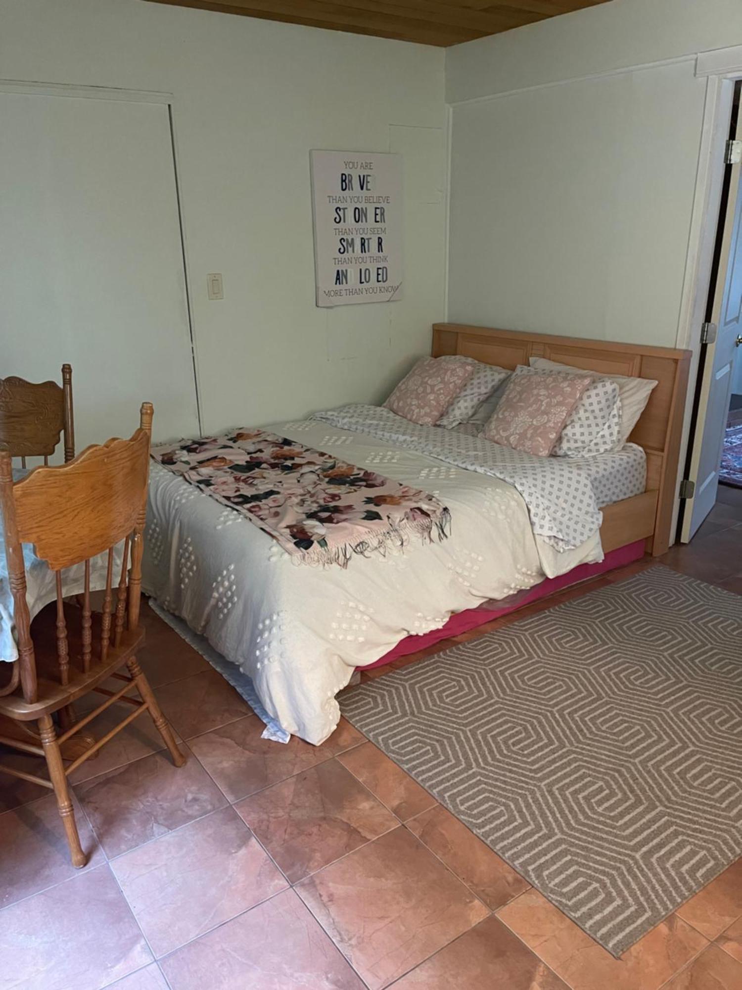 Guesthouse In West Vancouver Ngoại thất bức ảnh