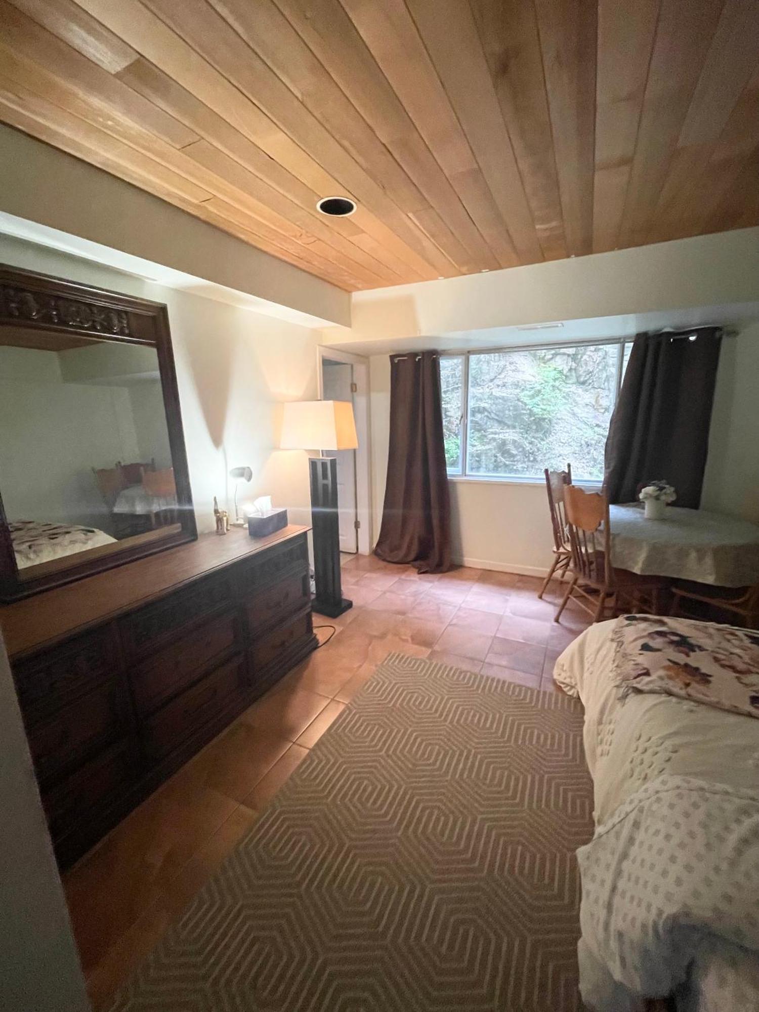 Guesthouse In West Vancouver Ngoại thất bức ảnh